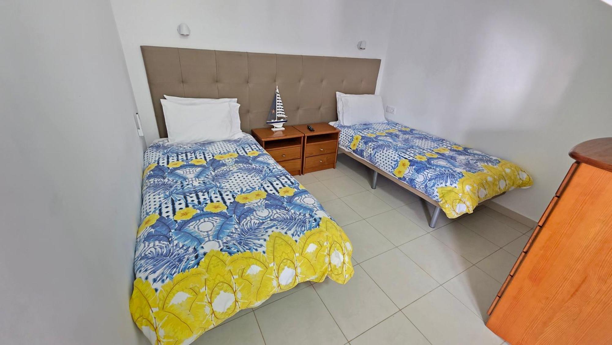 Apartamentos Navio Azul Funchal  Room photo